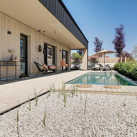 Villa Tiny Mit Pool Im Salzburger Seenland Kirchberg bei Mattighofen