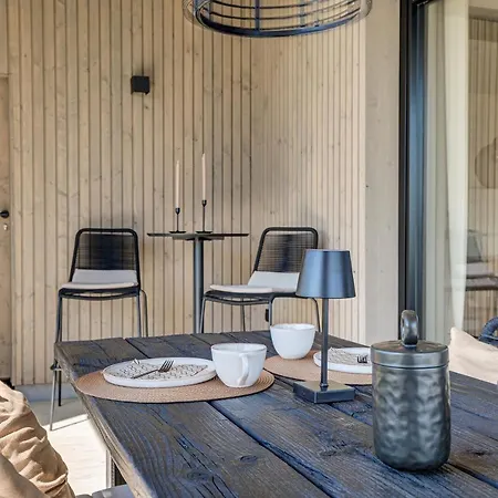 Villa Tiny Mit Pool Im Salzburger Seenland *